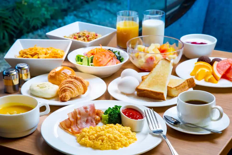 朝食ビュッフェ
